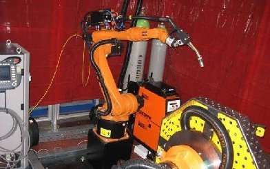 在不同行業(yè)和工藝中,弧焊機(jī)器人和氣保焊機(jī)應(yīng)如何選擇?